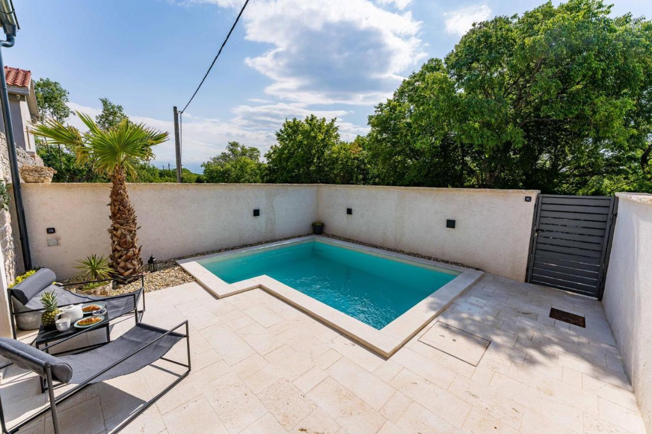 PridragaStone House With Pool Poeta别墅 外观 照片